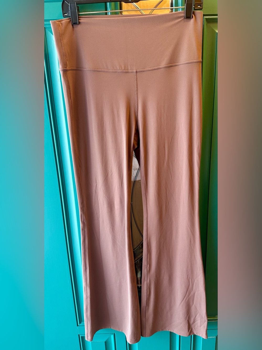 All in Motion Ultra High Rise Flare Leggings Yoga Pants Brown Size XL